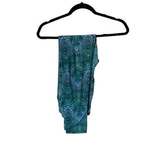 NWOT LULAROE LEGGINGS